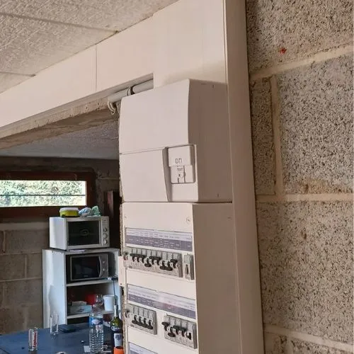 mise aux normes electrique pontaubault